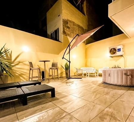 Apartamento Sliema Jacuzzi Flat Exterior foto
