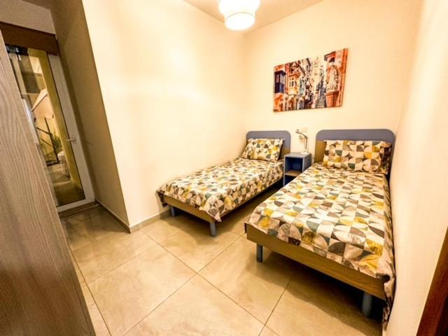 Apartamento Sliema Jacuzzi Flat Exterior foto