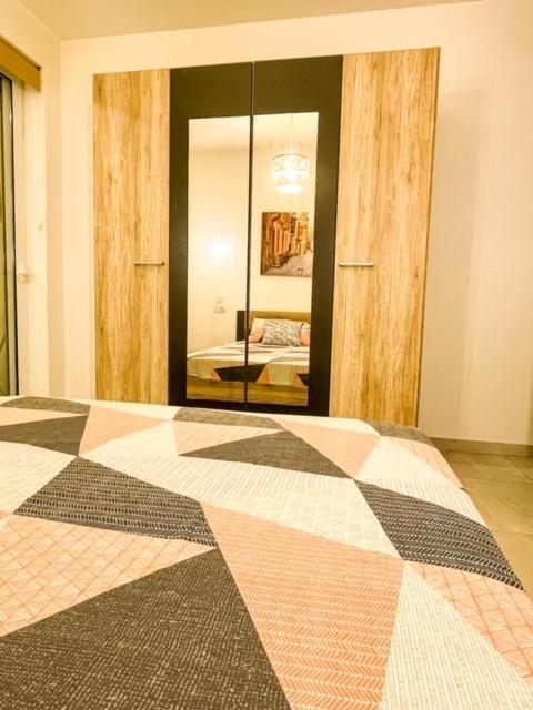 Apartamento Sliema Jacuzzi Flat Exterior foto