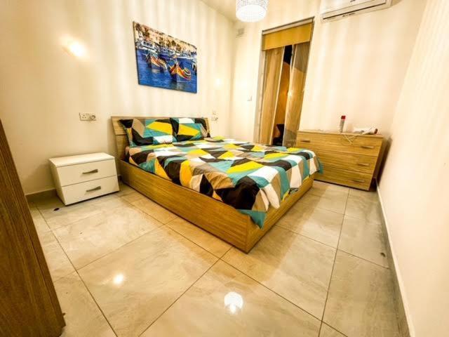Apartamento Sliema Jacuzzi Flat Exterior foto