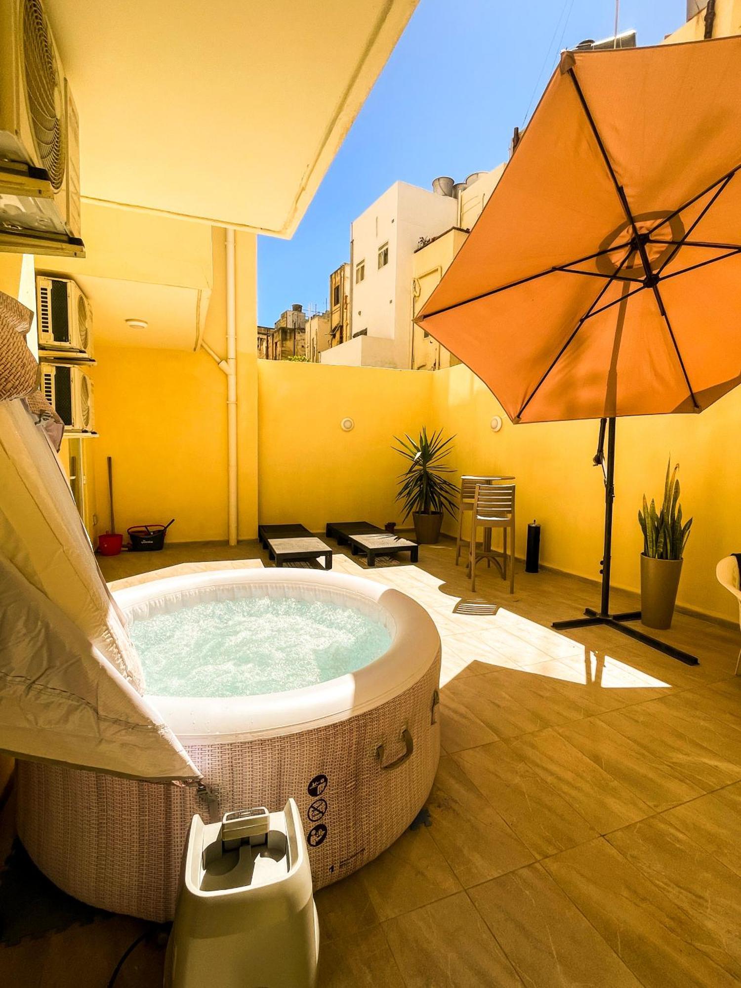 Apartamento Sliema Jacuzzi Flat Exterior foto